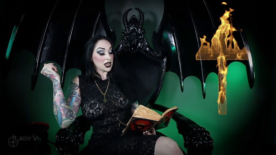 Satanatrix - The Black Tithe - Devotional Masturbation Ritual 4K - Lady Vi